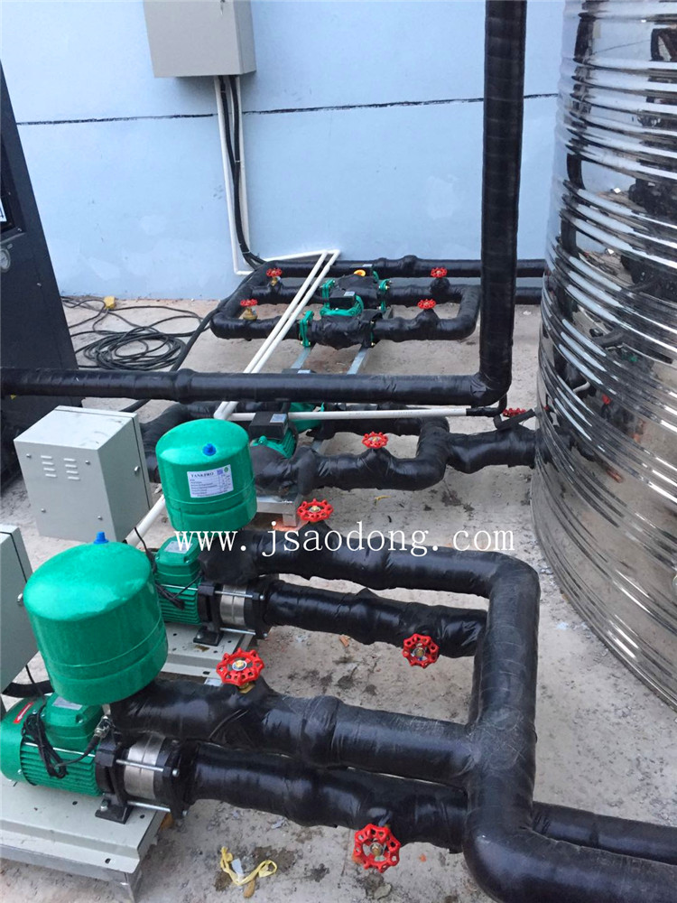 揚州晶櫻光電宿舍樓熱水系統